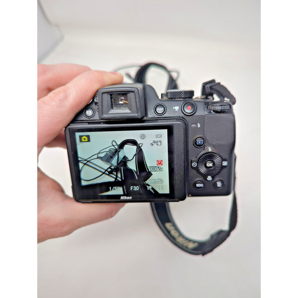 Nikon Coolpix P510 Black Digital Camera 4.3-180mm 42X Optical Zoom Wide Full HD - Picture 6 of 7